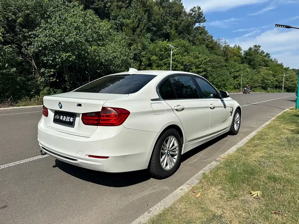 BMW 3 Series — миниатюра 9