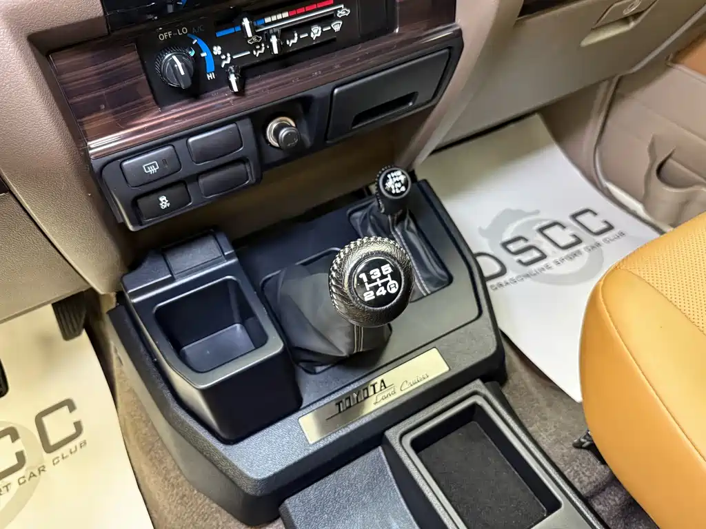 Toyota Land Cruiser — миниатюра 8