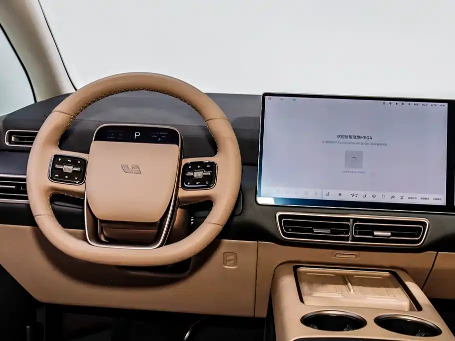 Li Auto Li MEGA — миниатюра 25