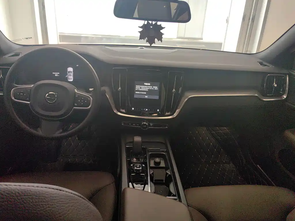 Volvo S60 — миниатюра 7