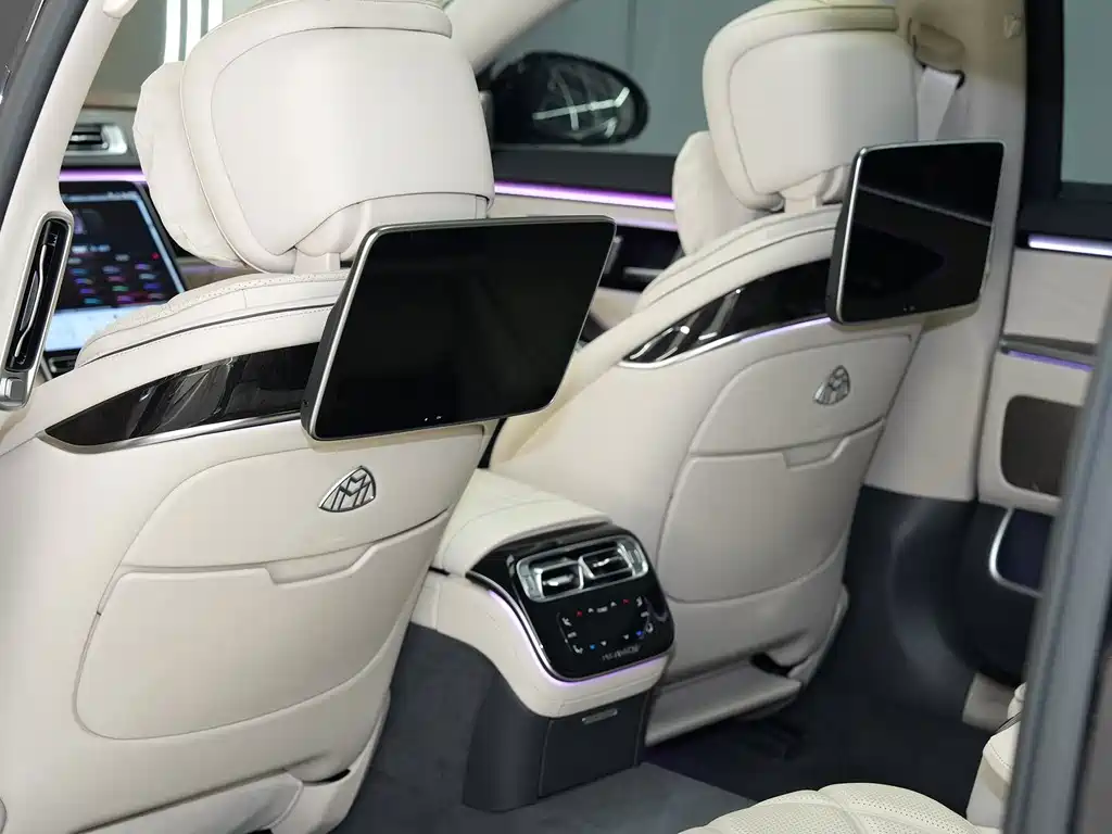Mercedes-Benz S-Class — миниатюра 13
