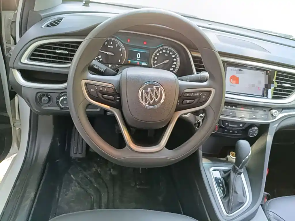 Buick Excelle — миниатюра 11