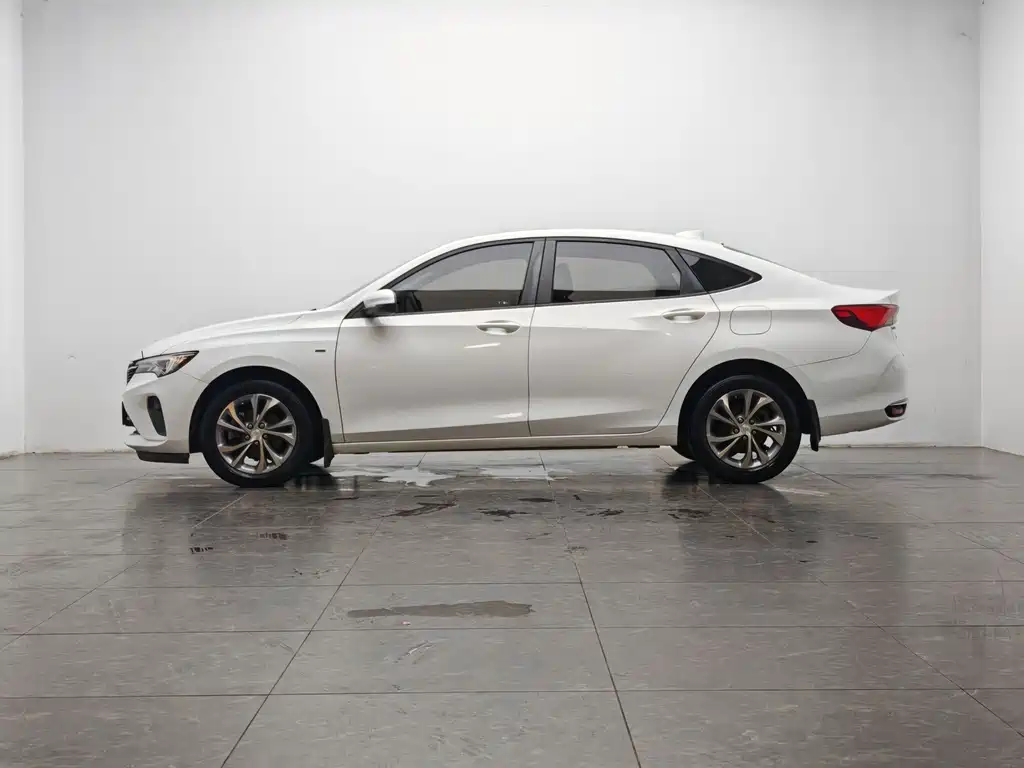 Buick Verano — миниатюра 10
