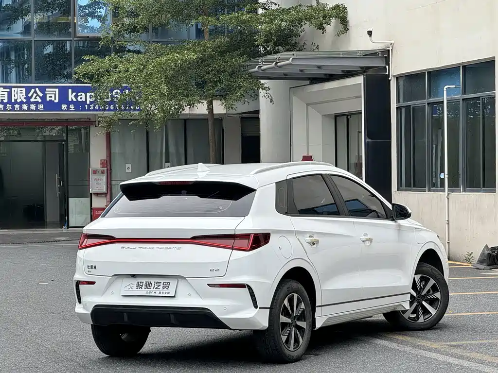 BYD e2 — миниатюра 9