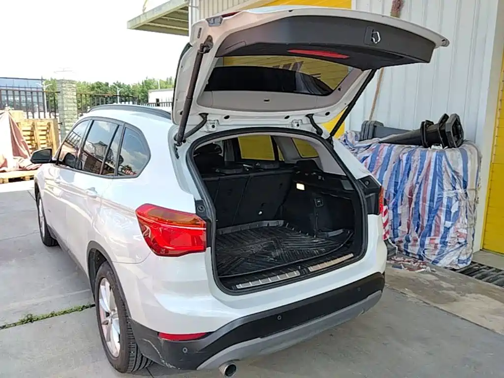 BMW X1 — миниатюра 19