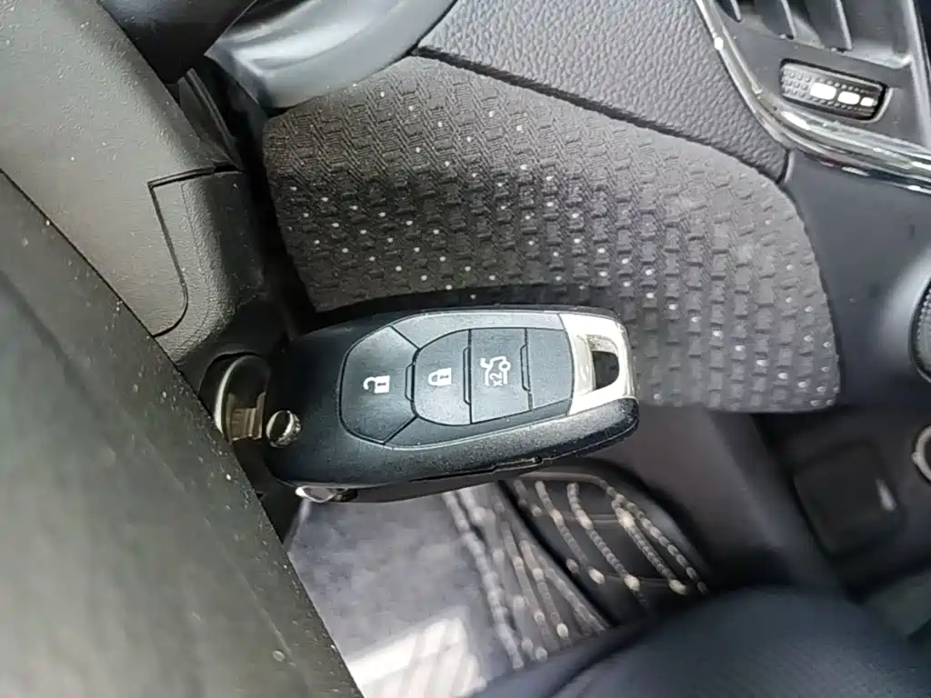 Chevrolet Cruze — миниатюра 9