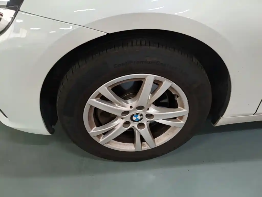 BMW 2 Series Active Tourer (Import) — миниатюра 23