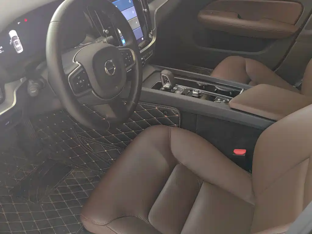 Volvo S60 — миниатюра 5
