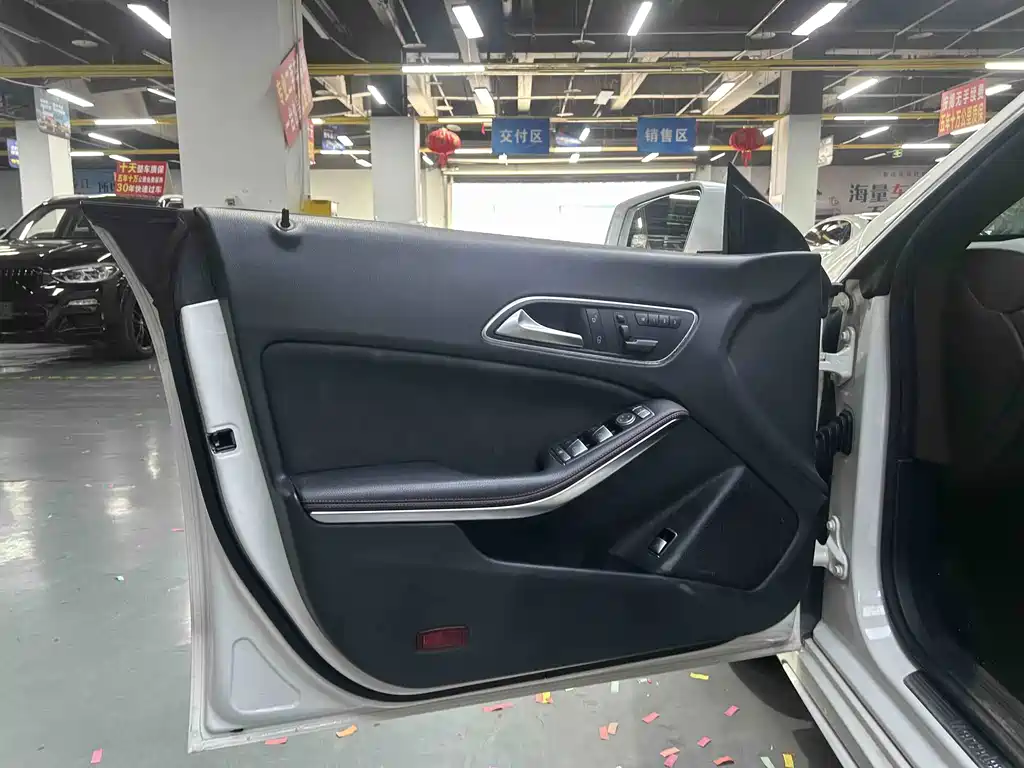 Mercedes-Benz CLA (Import) — миниатюра 6