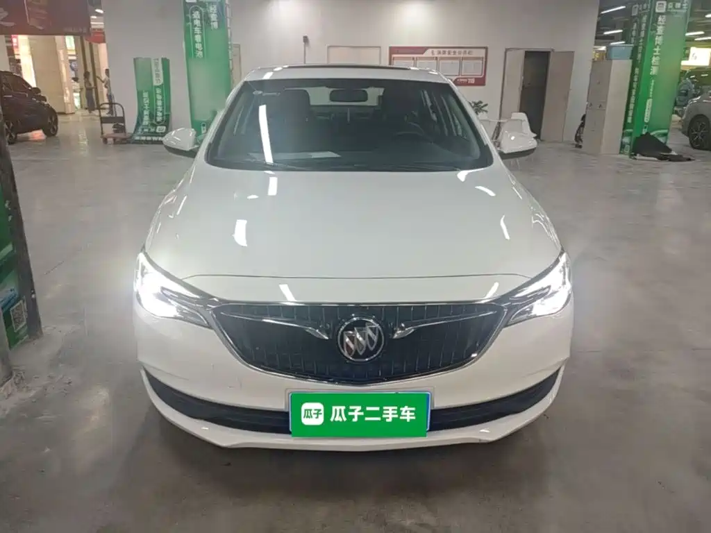 Buick Excelle — миниатюра 3