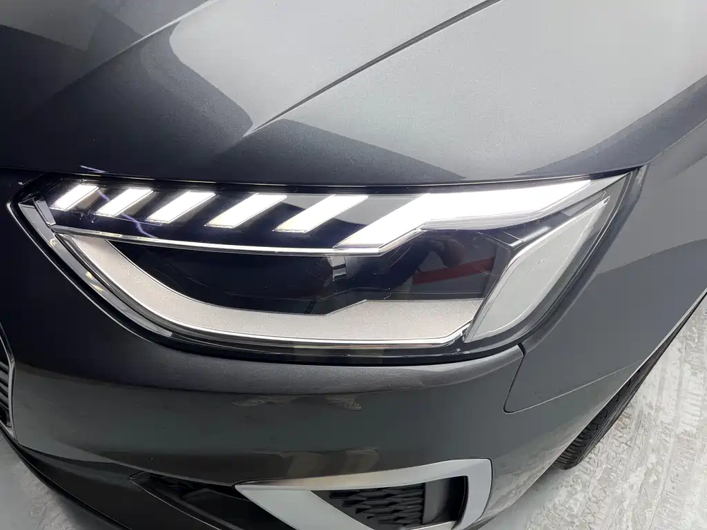 Audi A4L 2022 40 TFSI Fashion