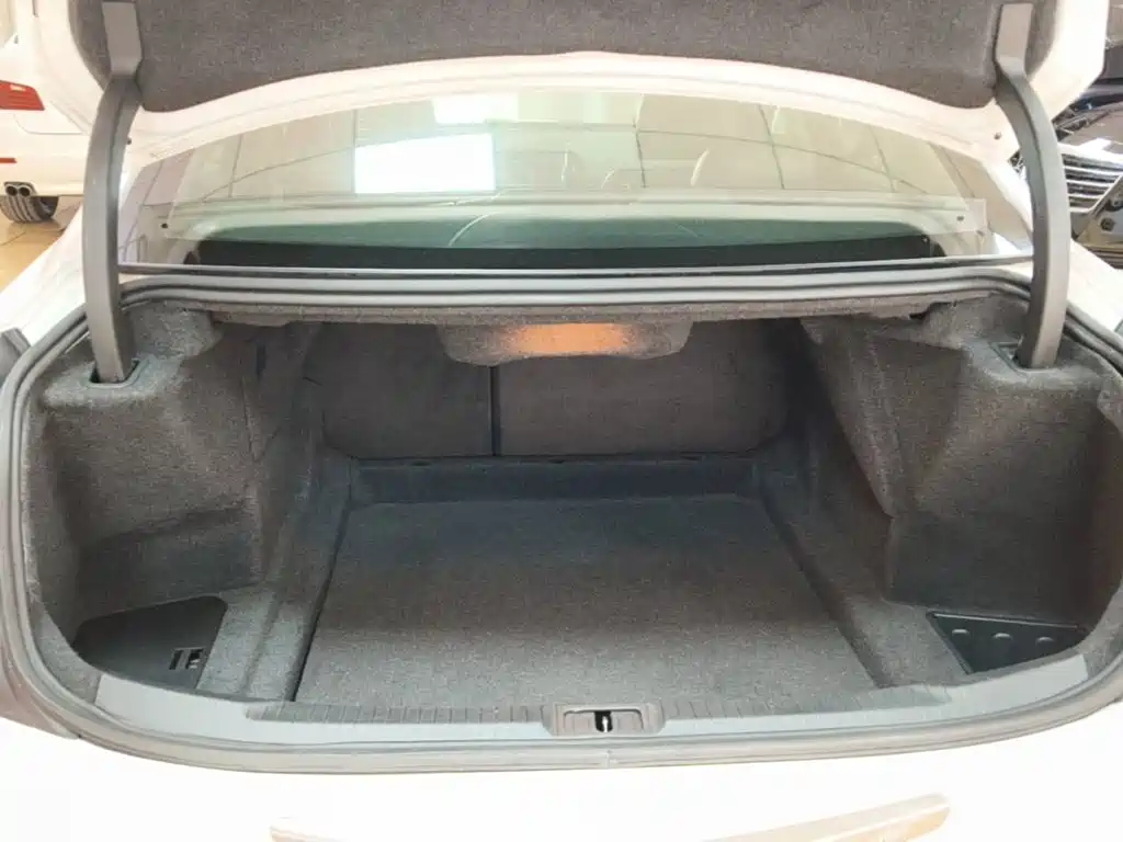 Cadillac ATS-L — миниатюра 19