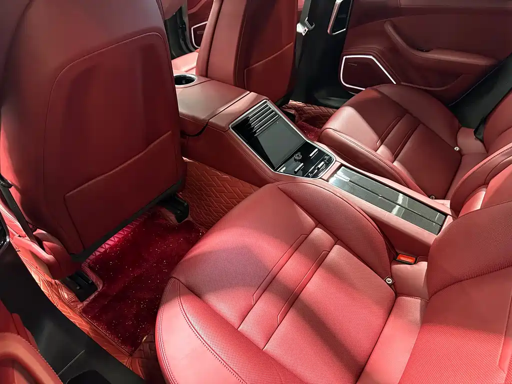 Porsche Panamera — миниатюра 4