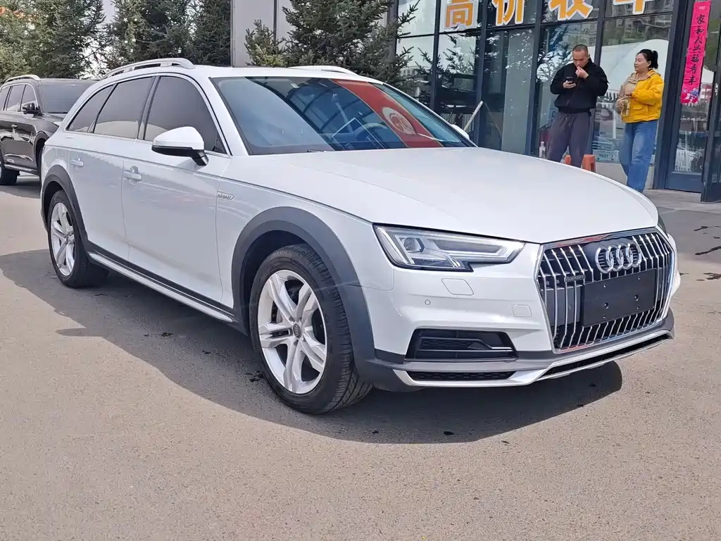 Audi A4 (Import) 2019