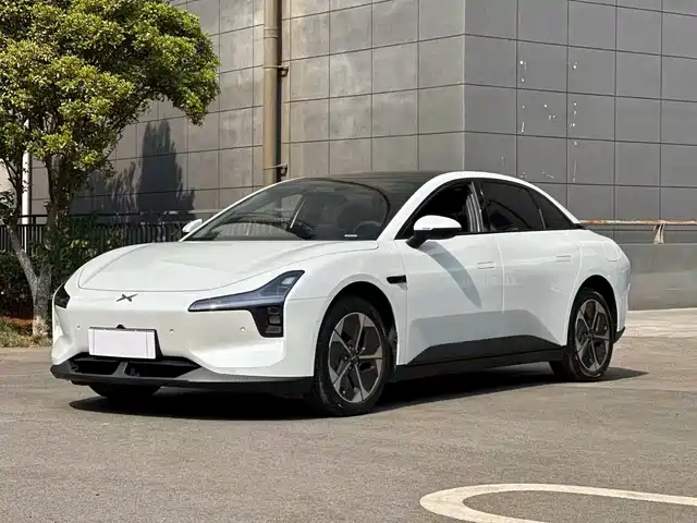 XIAOPENG MONA M03 2025