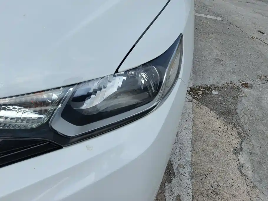 Honda Fit — миниатюра 5