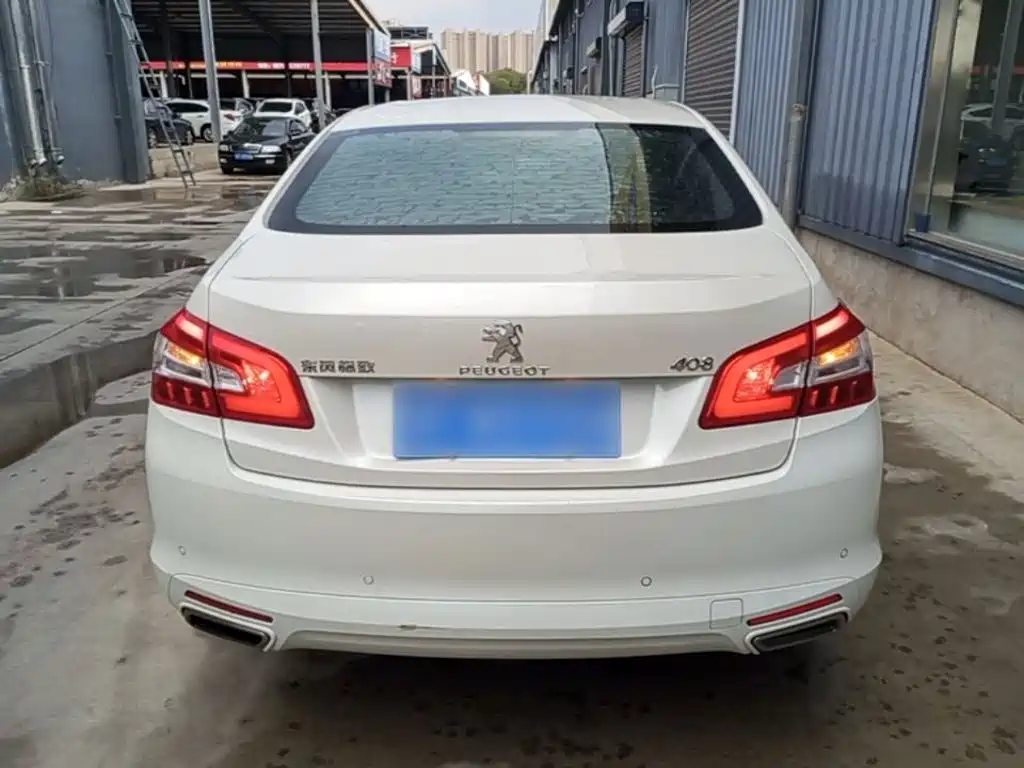 Peugeot 408 — миниатюра 6