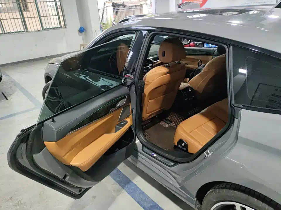 BMW 6 Series GT — миниатюра 8