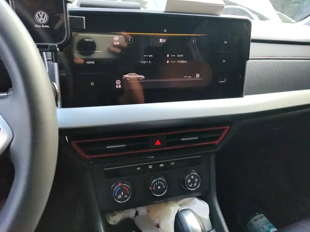 Volkswagen Lavida — миниатюра 10