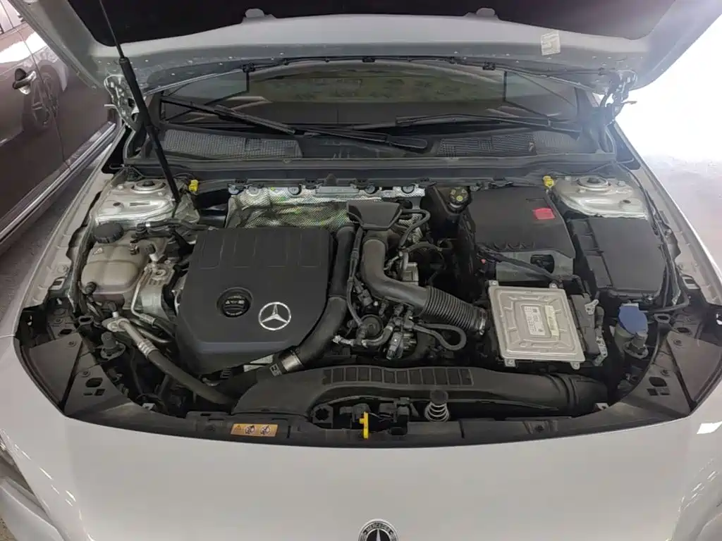 Mercedes-Benz CLA (Import) — миниатюра 20