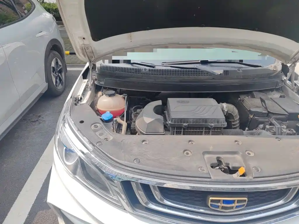 Geely Vision X3 — миниатюра 21