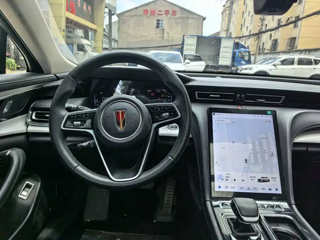 Hongqi Hongqi H5 — миниатюра 14