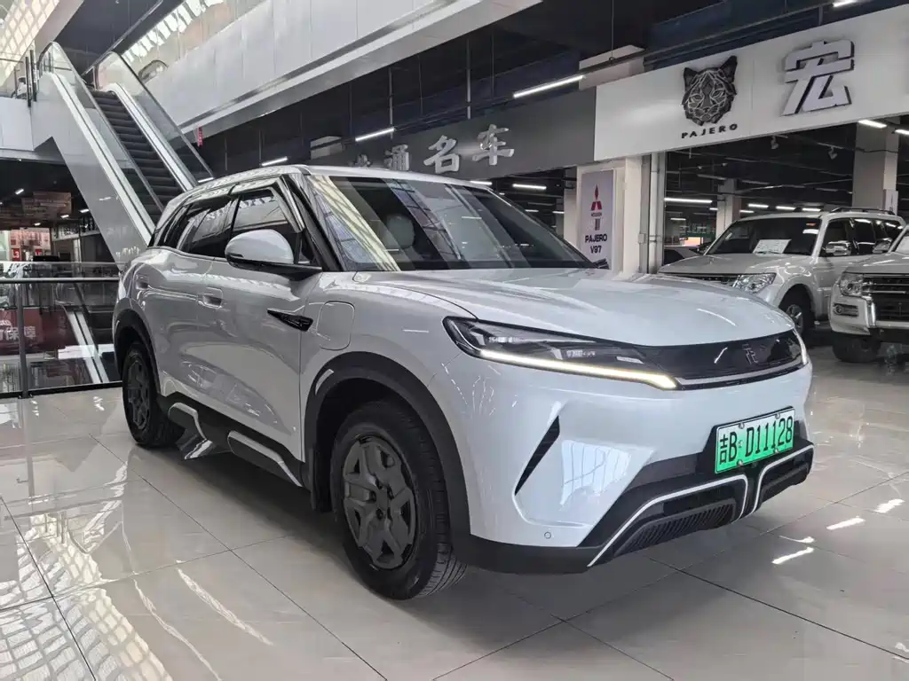 BYD Yuan UP — миниатюра 3