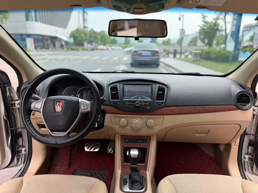 Roewe 350 — миниатюра 10