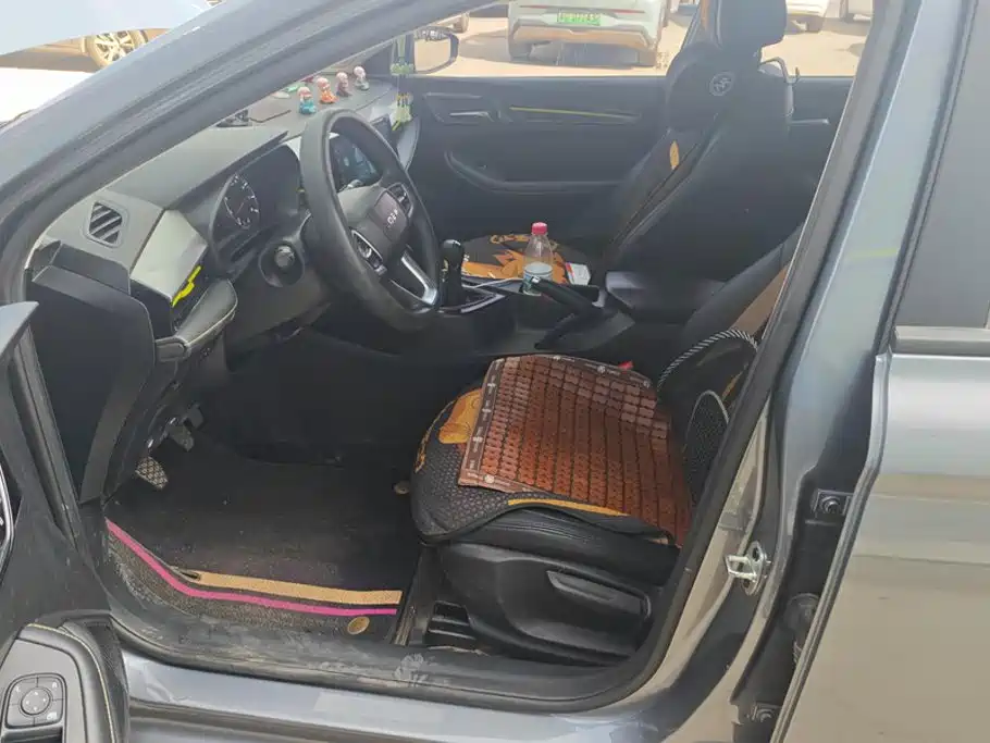 Roewe i5 — миниатюра 9