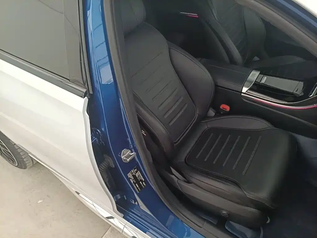 Mercedes-Benz C-Class — миниатюра 25