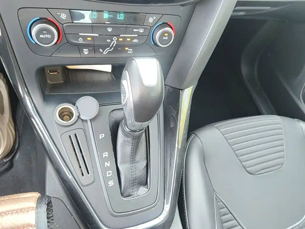 Ford Focus — миниатюра 14