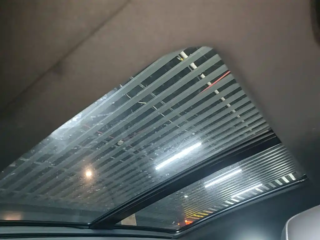 Cadillac XT4 — миниатюра 18