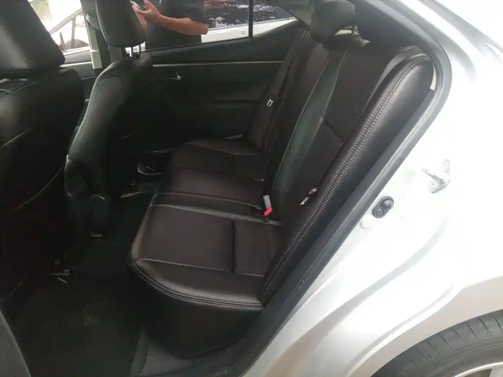 Toyota Corolla — миниатюра 18