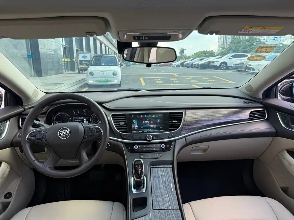 Buick LaCrosse — миниатюра 6