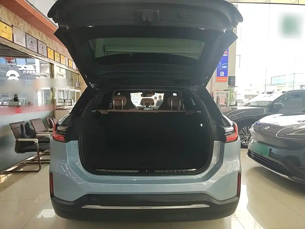 NIO ES6 — миниатюра 19