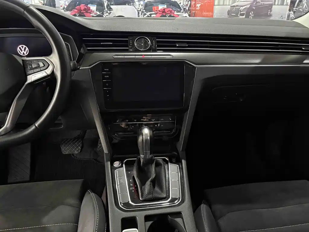 Volkswagen Magotan 2020 330TSI DSG Luxury