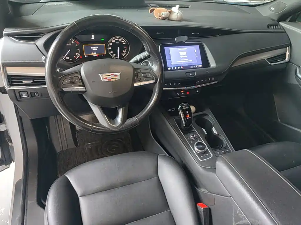 Cadillac XT4 — миниатюра 10