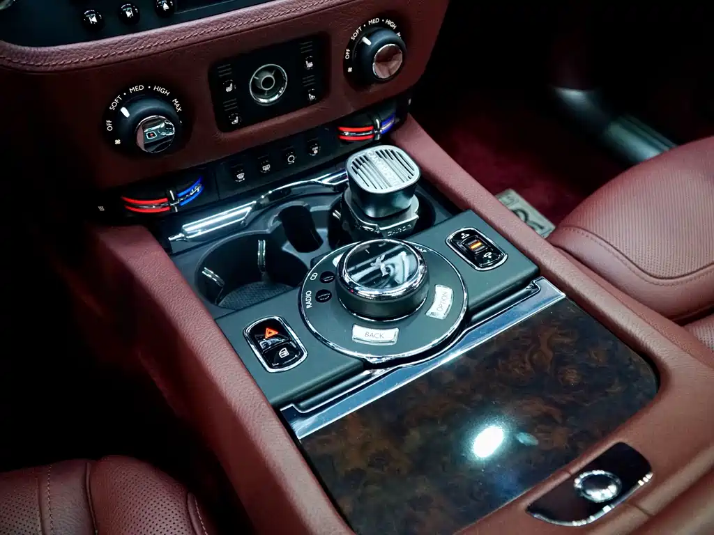 Rolls-Royce Ghost — миниатюра 14