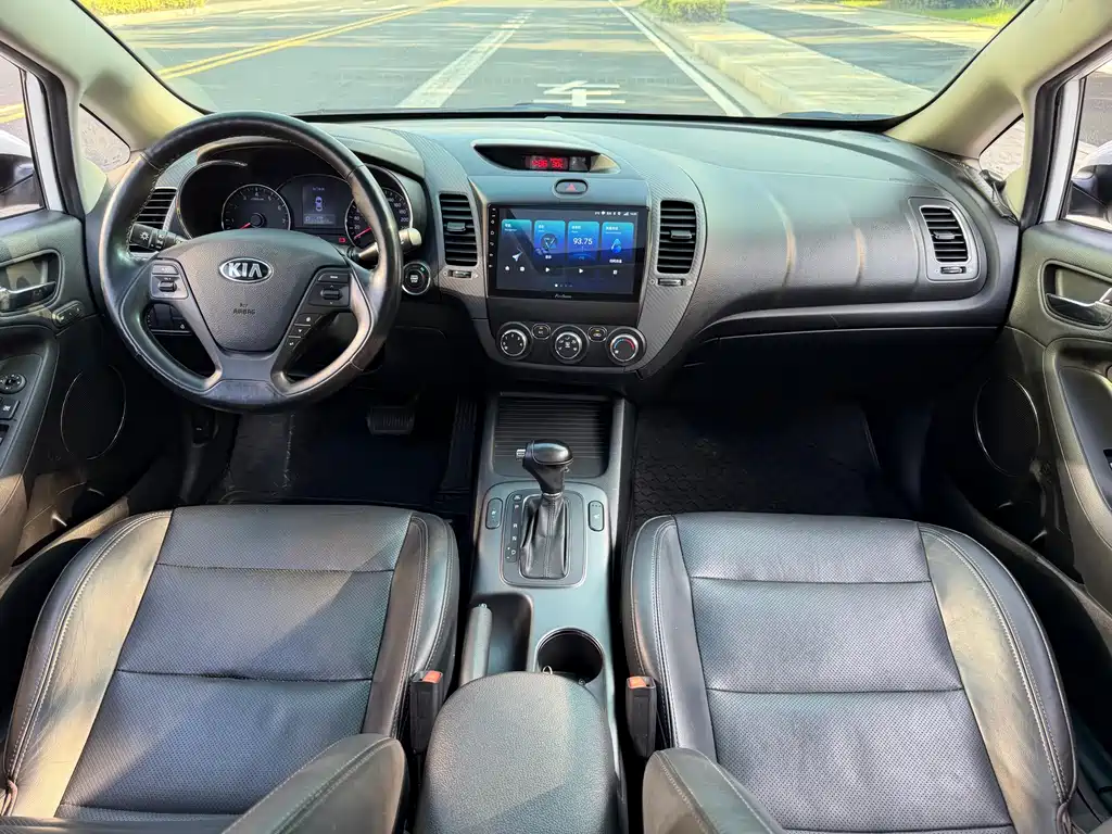 Kia K3 — миниатюра 16