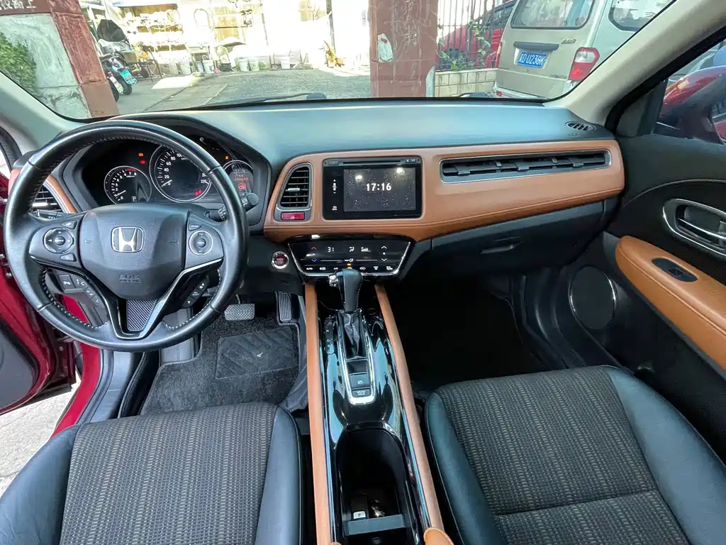 Honda Vezel — миниатюра 6