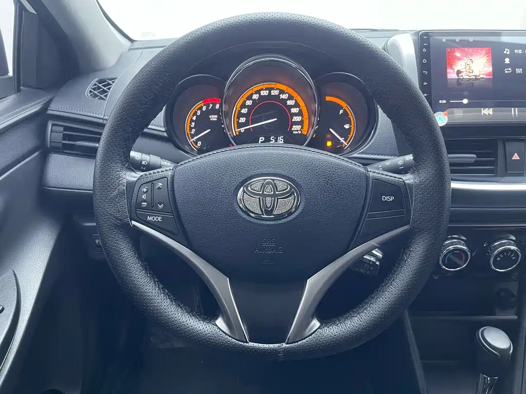 Toyota Yaris L — миниатюра 17