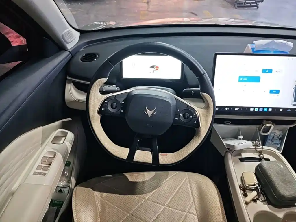 ARCFOX Beta T1 — миниатюра 11