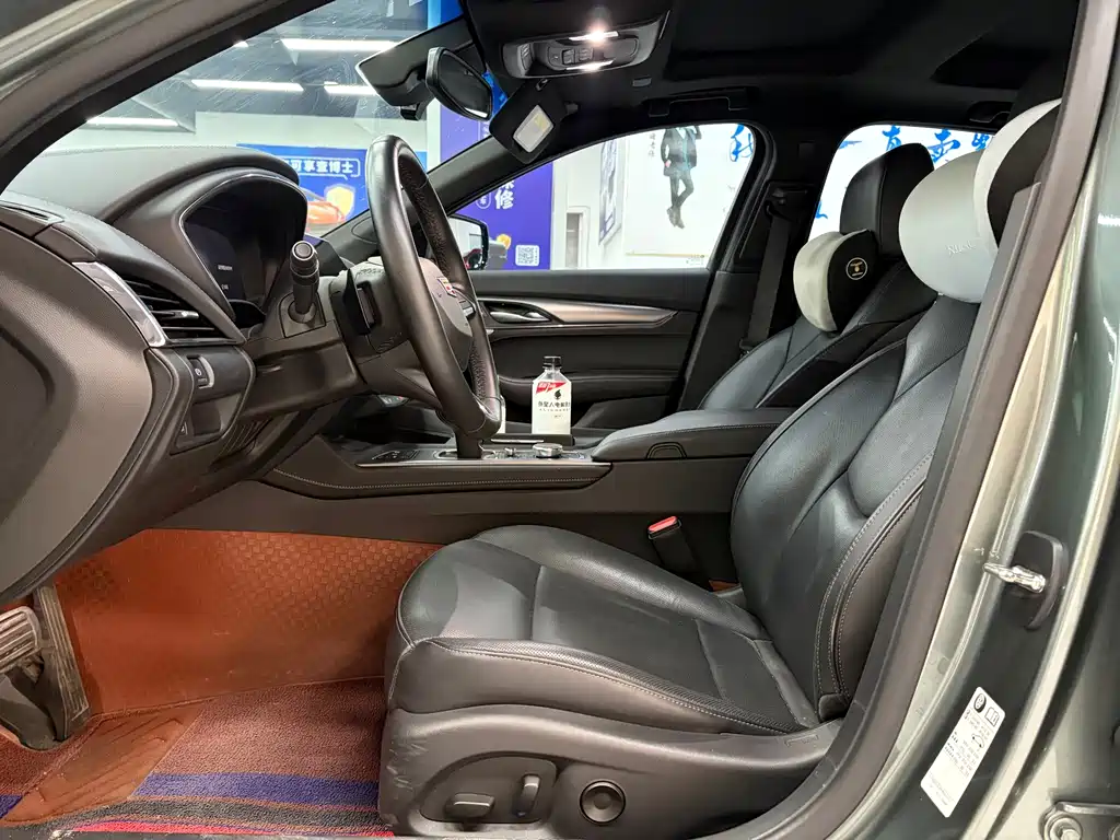 Cadillac CT5 — миниатюра 4