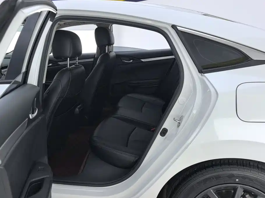 Honda Civic — миниатюра 11