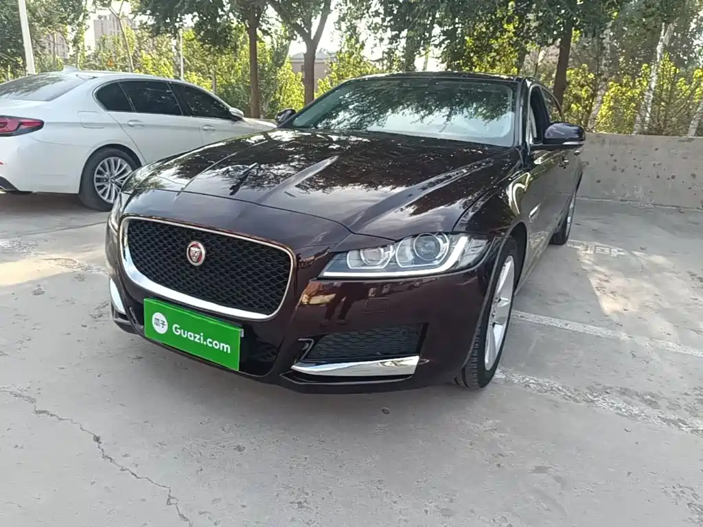 Jaguar XFL