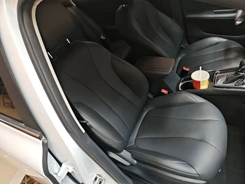 Roewe i5 — миниатюра 25