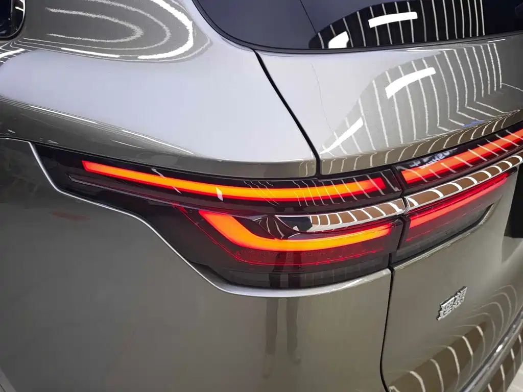 Li Auto Li ONE — миниатюра 4