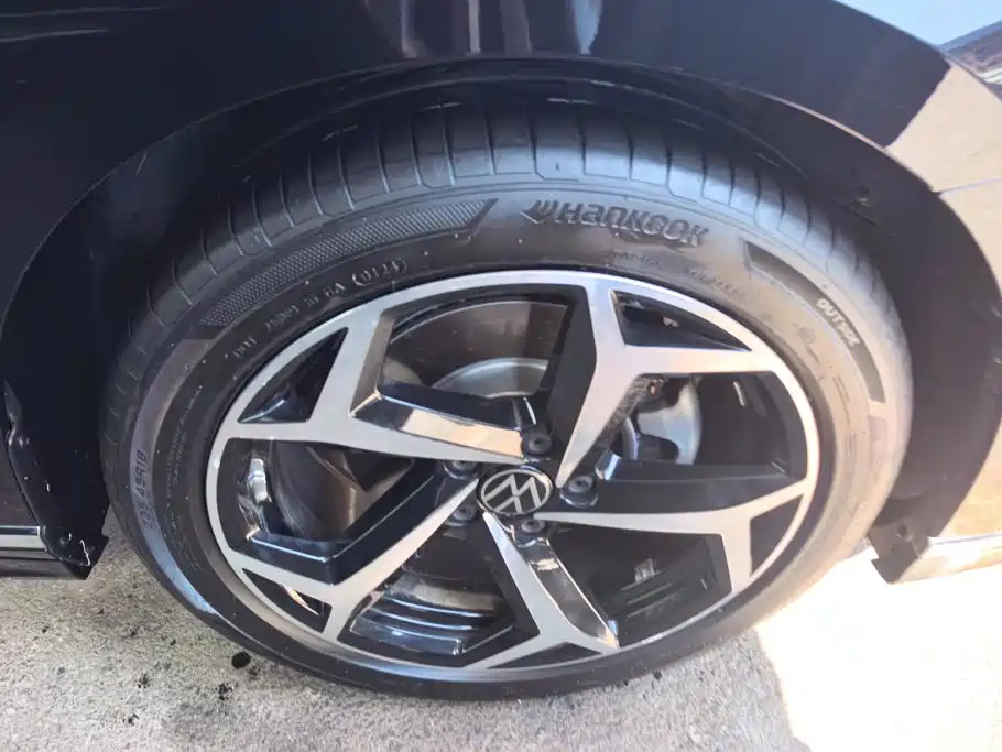 Volkswagen Magotan — миниатюра 6