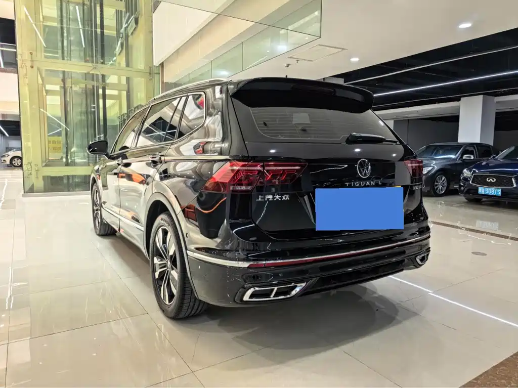 Volkswagen Tiguan L — миниатюра 6