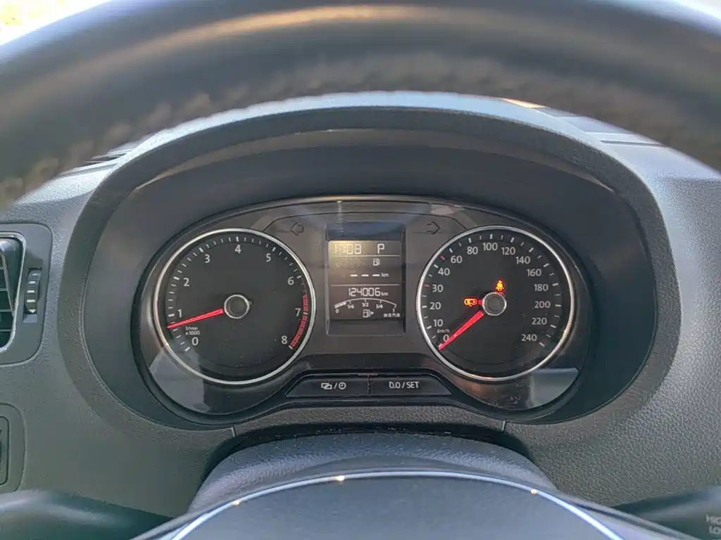 Volkswagen Polo — миниатюра 12